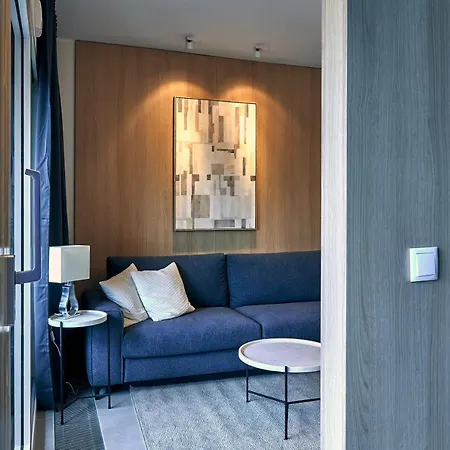 Appartement Mennica Warschau