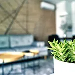 Mennica Apartment *