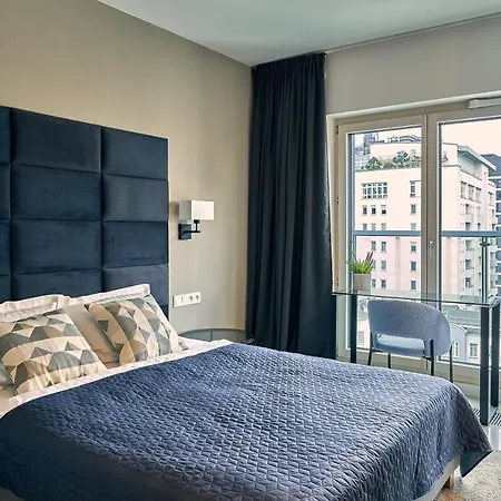 Apartament Mennica
